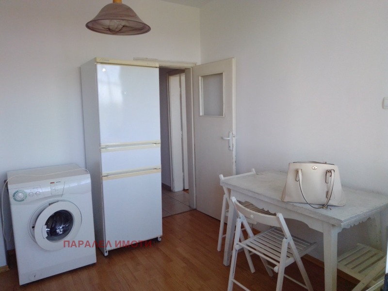 Дава под наем 3-СТАЕН, гр. Пловдив, Център, снимка 7 - Апартаменти - 52871734