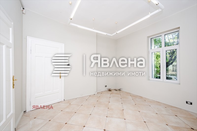 Дава под наем ОФИС, гр. София, Център