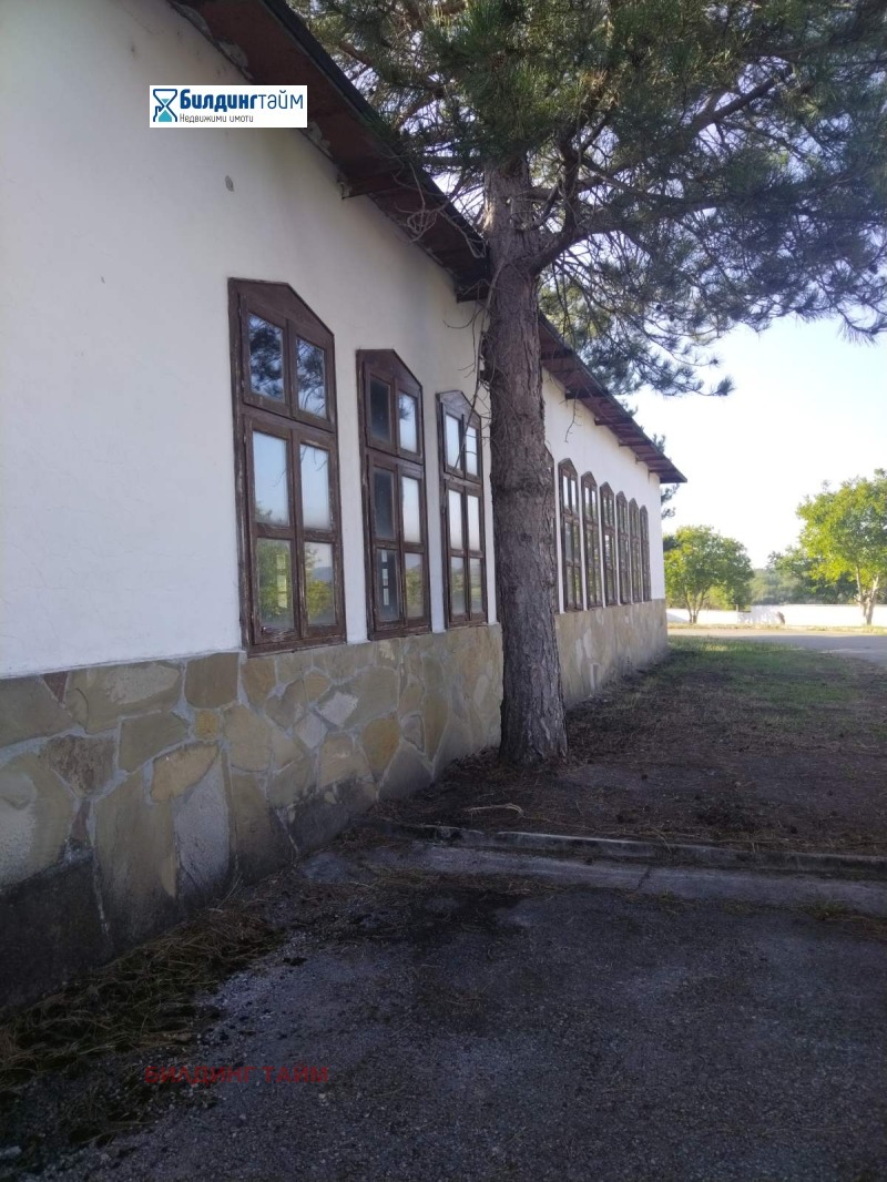 For Rent  Storage Shumen , Promishlena zona , 400 sq.m | 37728384 - image [2]