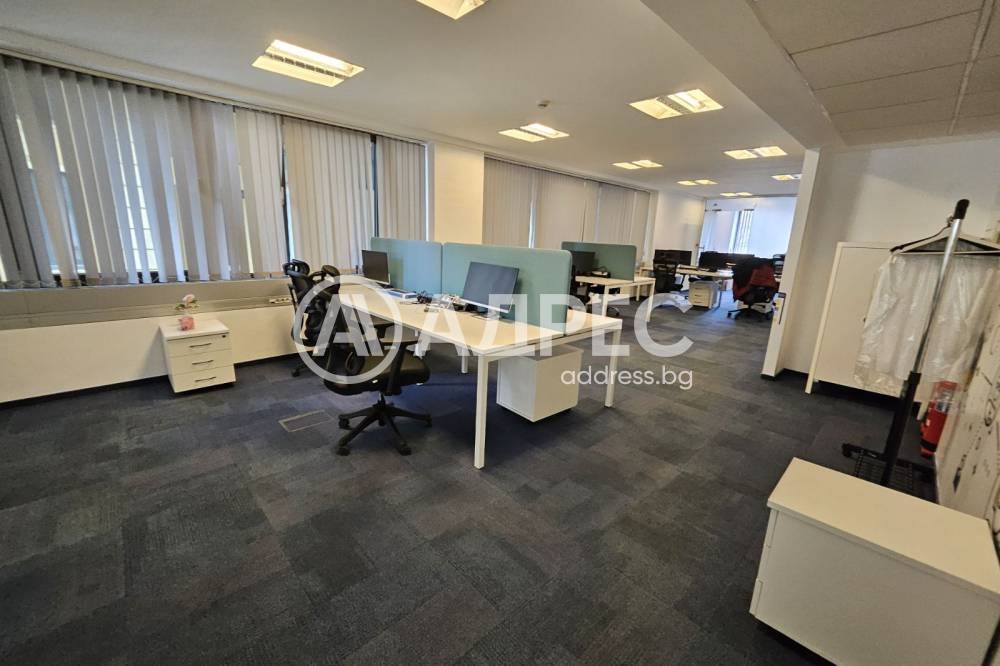 Дава под наем ОФИС, гр. София, Център