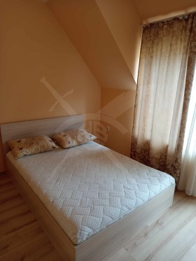 1 dormitorio Koljozen pazar, Varna 3