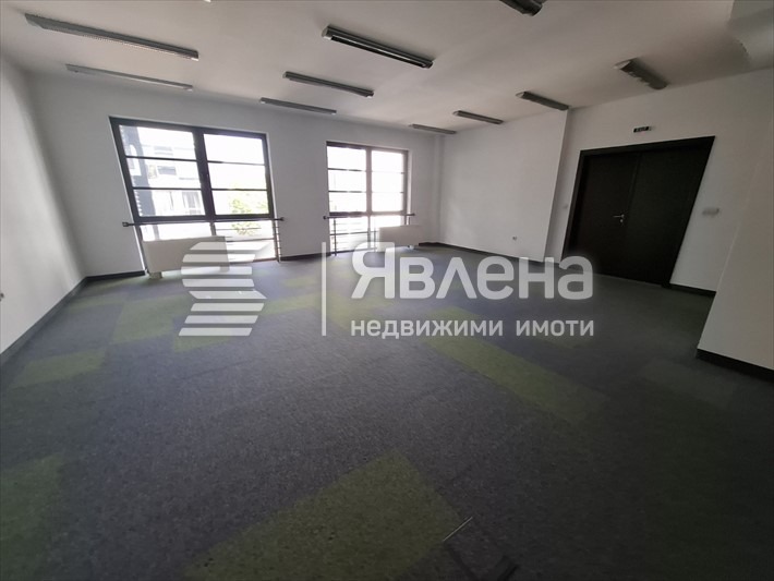 Дава под наем  Офис град Варна , Център , 115 кв.м | 36379730 - изображение [2]