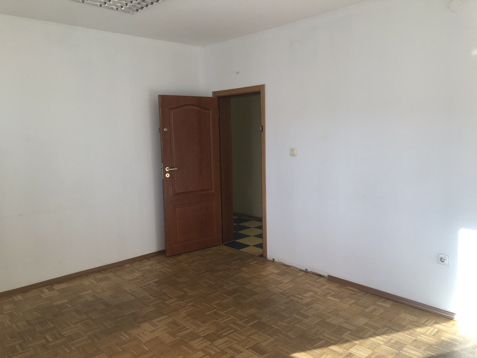 Дава под Наем ОФИС | Imot.bg — изображение 4