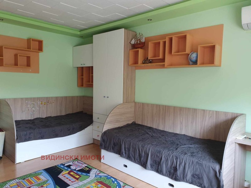 K pronájmu  1 ložnice Vidin , Kaleto , 60 m2 | 69976403