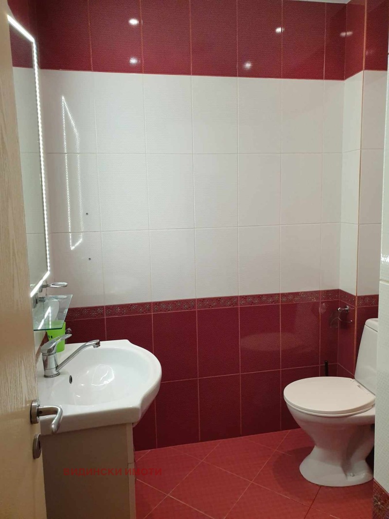 K pronájmu  1 ložnice Vidin , Kaleto , 60 m2 | 69976403 - obraz [9]