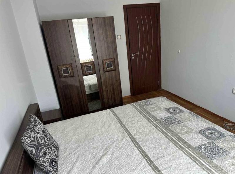 K pronájmu  2 ložnice Sofia , Centar , 58 m2 | 76708096 - obraz [3]