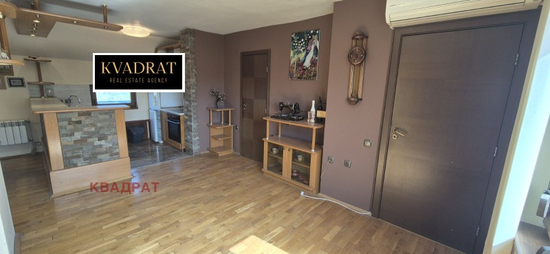 Дава под наем МЕЗОНЕТ, гр. София, Карпузица, снимка 2 - Апартаменти - 52749049