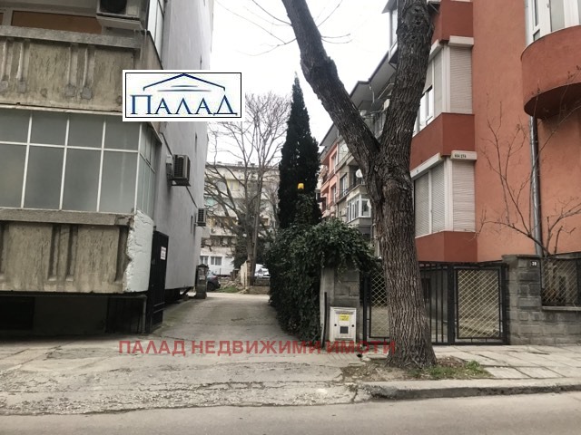 En renta  Plaza de aparcamiento Varna , VINS-Cherven ploshtad , 15 metros cuadrados | 44867431 - imagen [2]