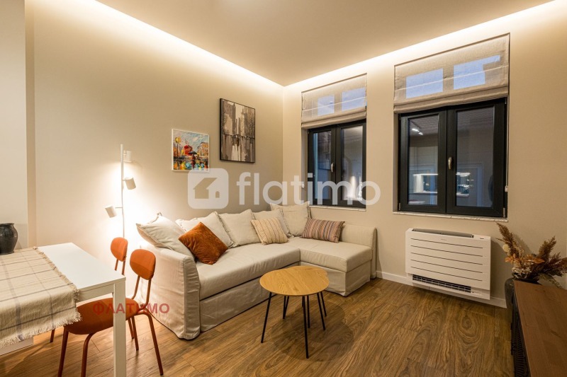 Дава под нем  2-стаен, град София, Център •  740 EUR • ID 62568490 — holmes.bg - [1] 