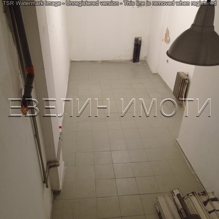 Дава под наем МАГАЗИН, гр. Русе, Център, снимка 3 - Магазини - 55309051