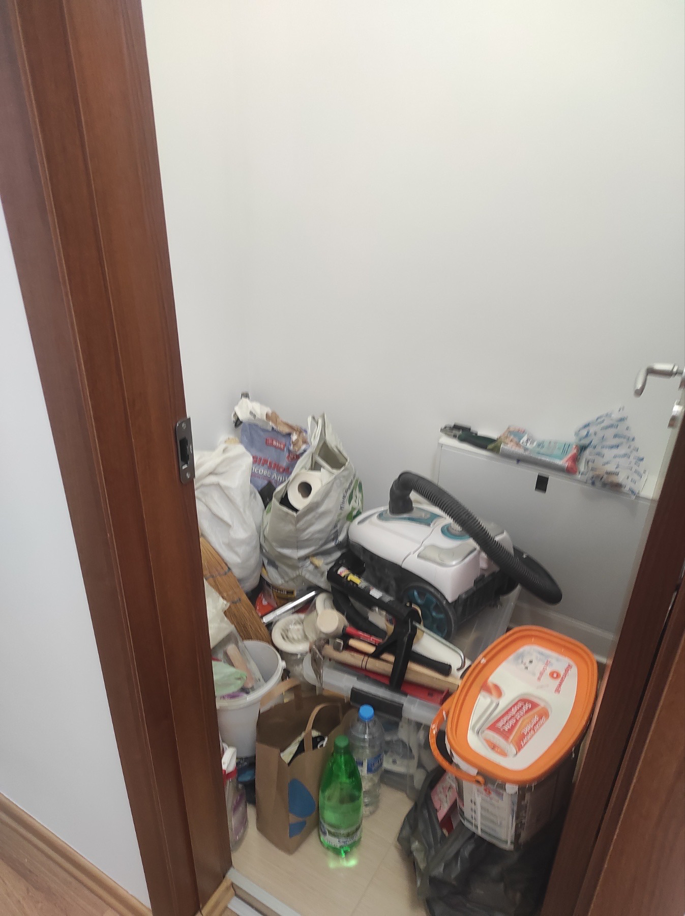 Дава под наем 4-СТАЕН, гр. София, Медицинска академия, снимка 16 - Апартаменти - 54219008