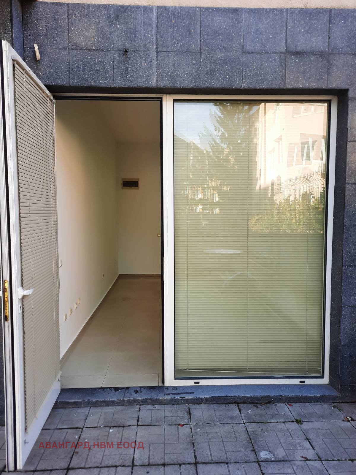 Дава под наем АТЕЛИЕ, ТАВАН, гр. София, Редута, снимка 6 - Апартаменти - 54038702