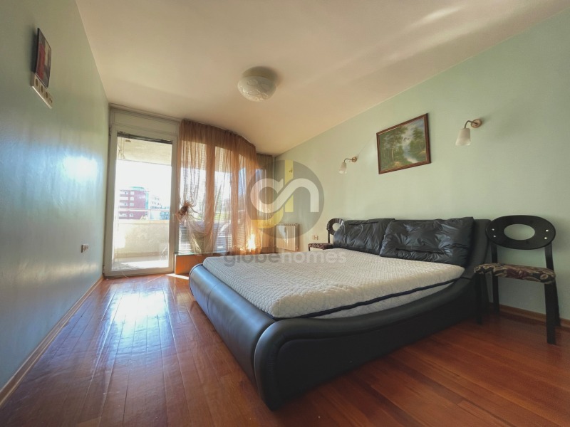 K pronájmu  2 ložnice Sofia , Borovo , 120 m2 | 27382388 - obraz [2]
