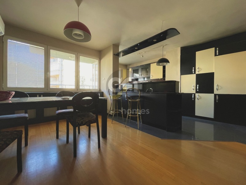 K pronájmu  2 ložnice Sofia , Borovo , 120 m2 | 27382388 - obraz [3]