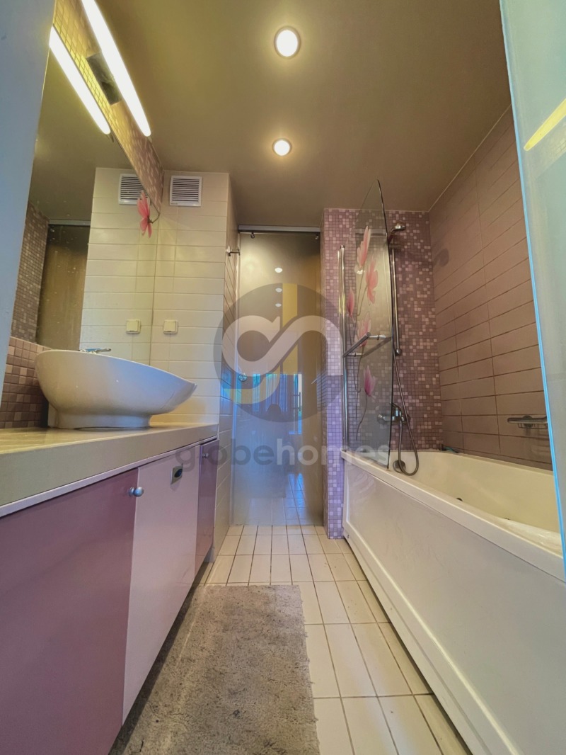 K pronájmu  2 ložnice Sofia , Borovo , 120 m2 | 27382388 - obraz [8]