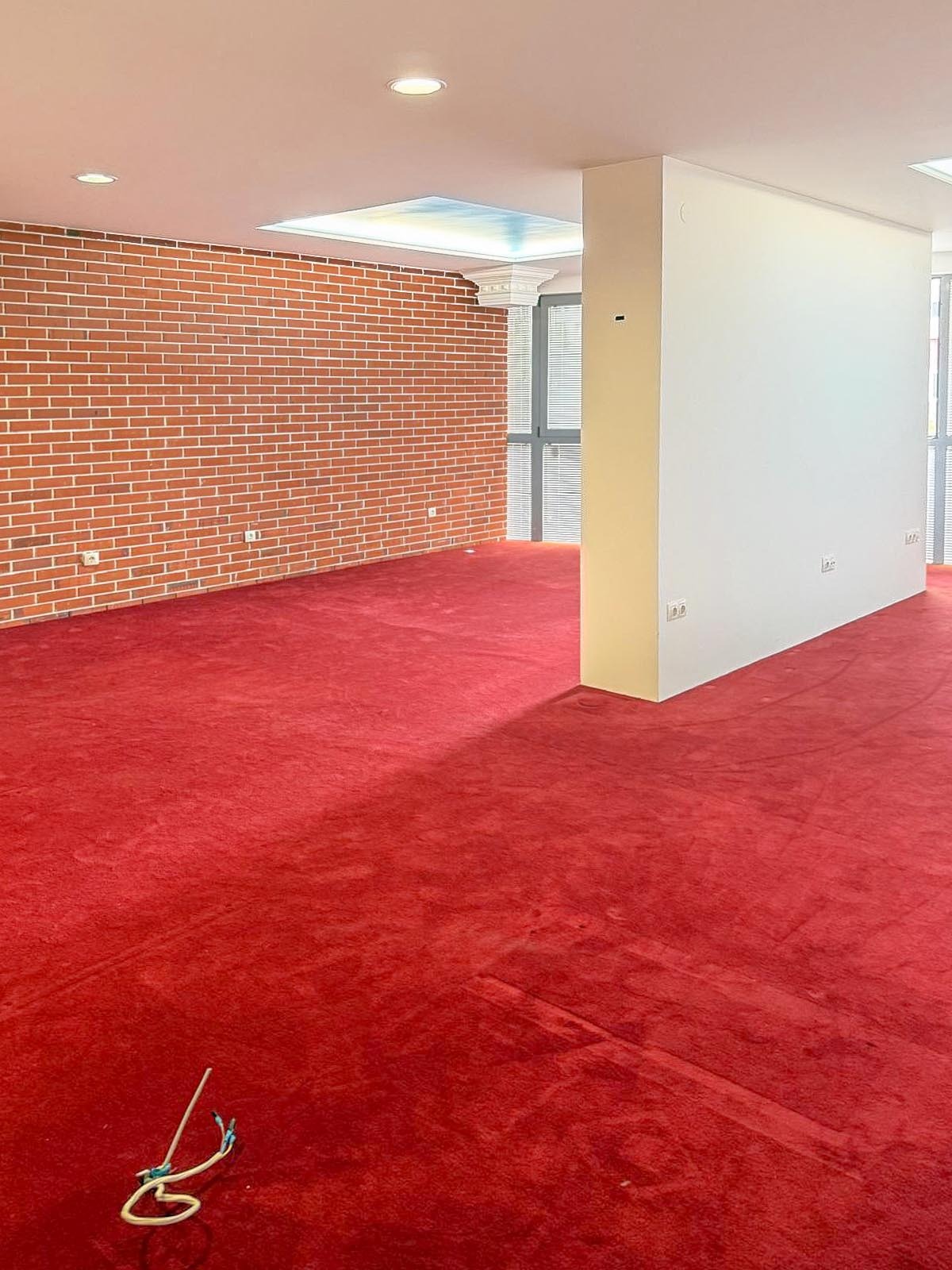 Дава под наем ОФИС, гр. София, Младост 2, снимка 2 - Офиси - 53628246