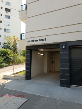 Garaj Studentski grad, Sofia 1