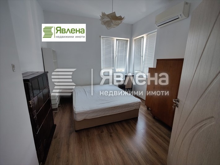 För uthyrning  2 sovrum Sofia , Centar , 83 kvm | 70746472 - bild [4]