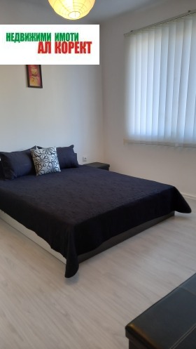 1 Schlafzimmer Kolhozen pazar, Warna 8