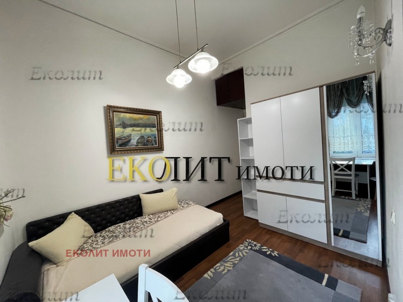 Zu vermieten  3+ Schlafzimmer Sofia , Zentar , 210 qm | 60190242 - Bild [9]