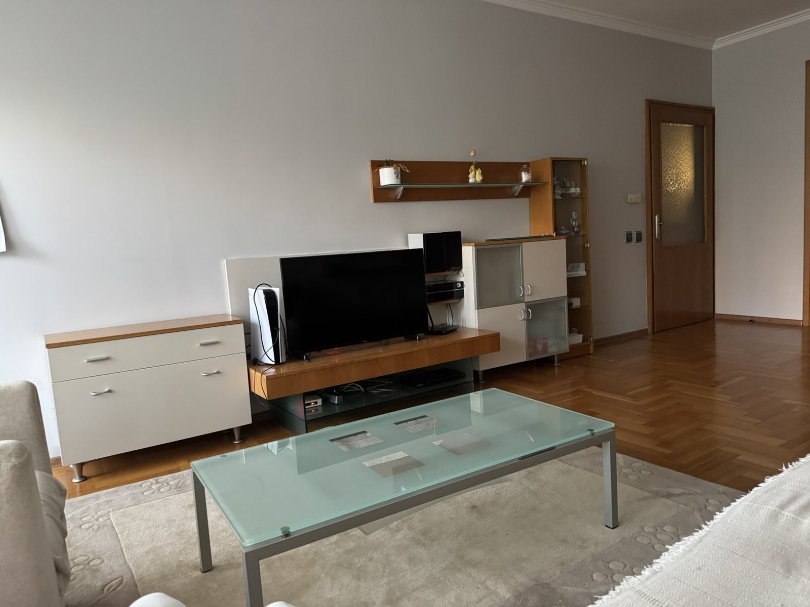 Дава под наем 3-СТАЕН, гр. София, Лозенец, снимка 5 - Апартаменти - 54410020