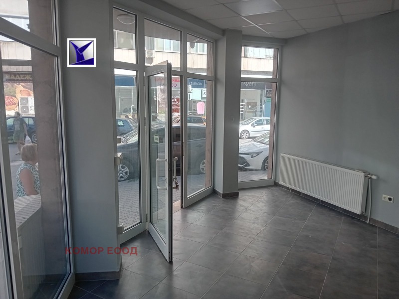 Дава под наем  Магазин град Русе , Възраждане , 32 кв.м | 43932801 - изображение [11]