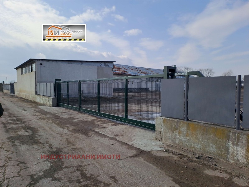 De inchiriat  Cladire industriala Plovdiv , Industrialna zona - Sever , 300 mp | 38539032 - imagine [9]