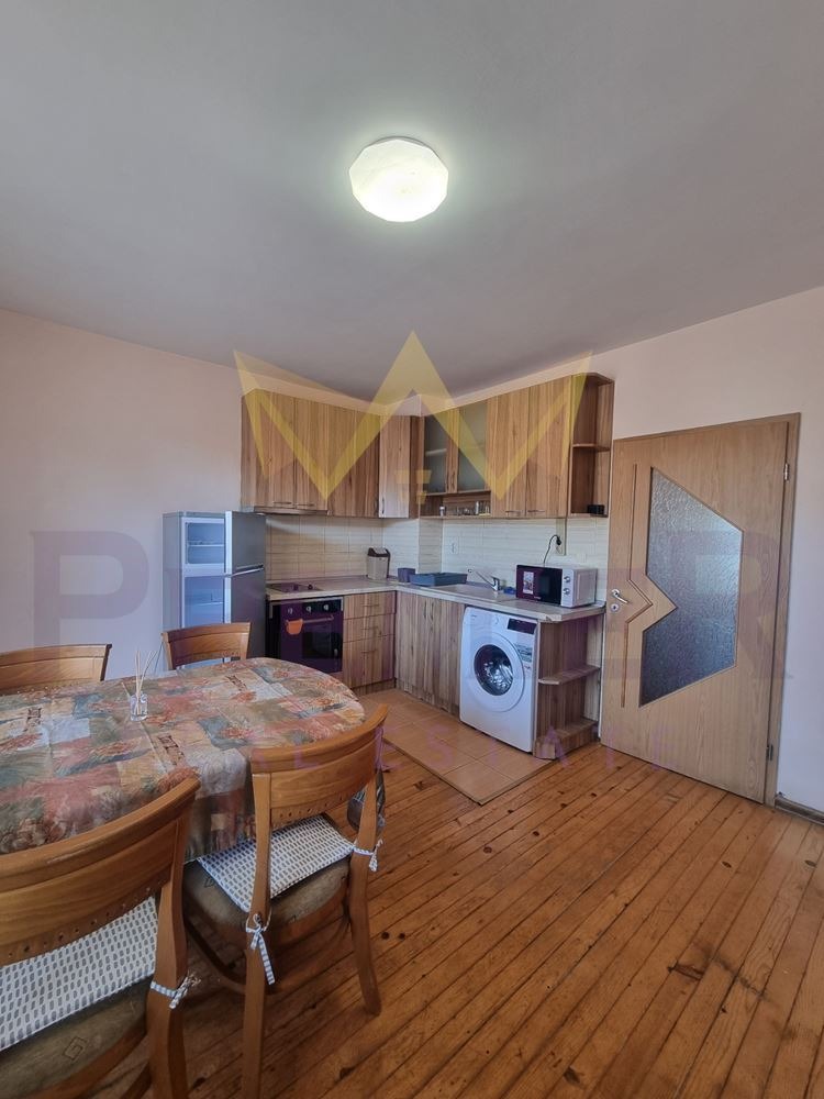 Da affittare  1 camera da letto Varna , Kolhozen pazar , 60 mq | 11333863