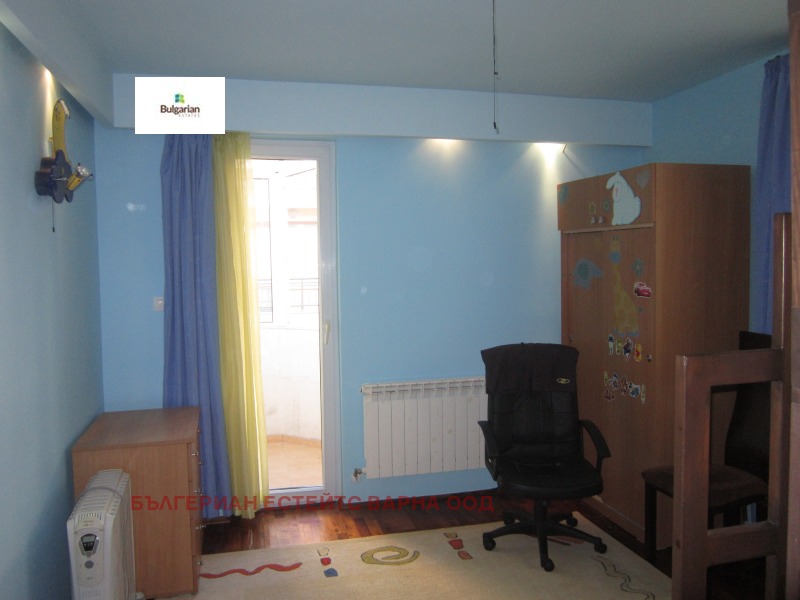 Te huur  2 slaapkamers Varna , Bazar Levski , 100 m² | 19415552 - afbeelding [10]