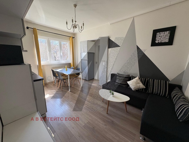 A louer  2 chambres Sofia , Zapaden park , 65 m² | 39120711