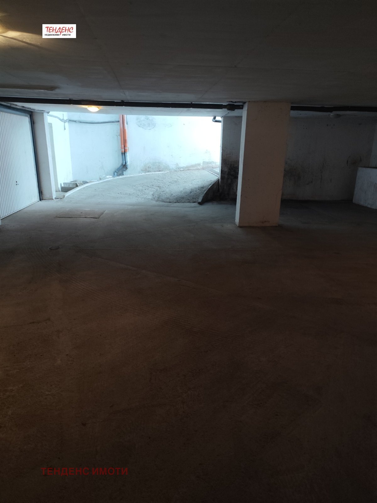 Дава под наем ГАРАЖ, ПАРКОМЯСТО, гр. Кърджали, Възрожденци, снимка 2 - Гаражи и паркоместа - 54187904