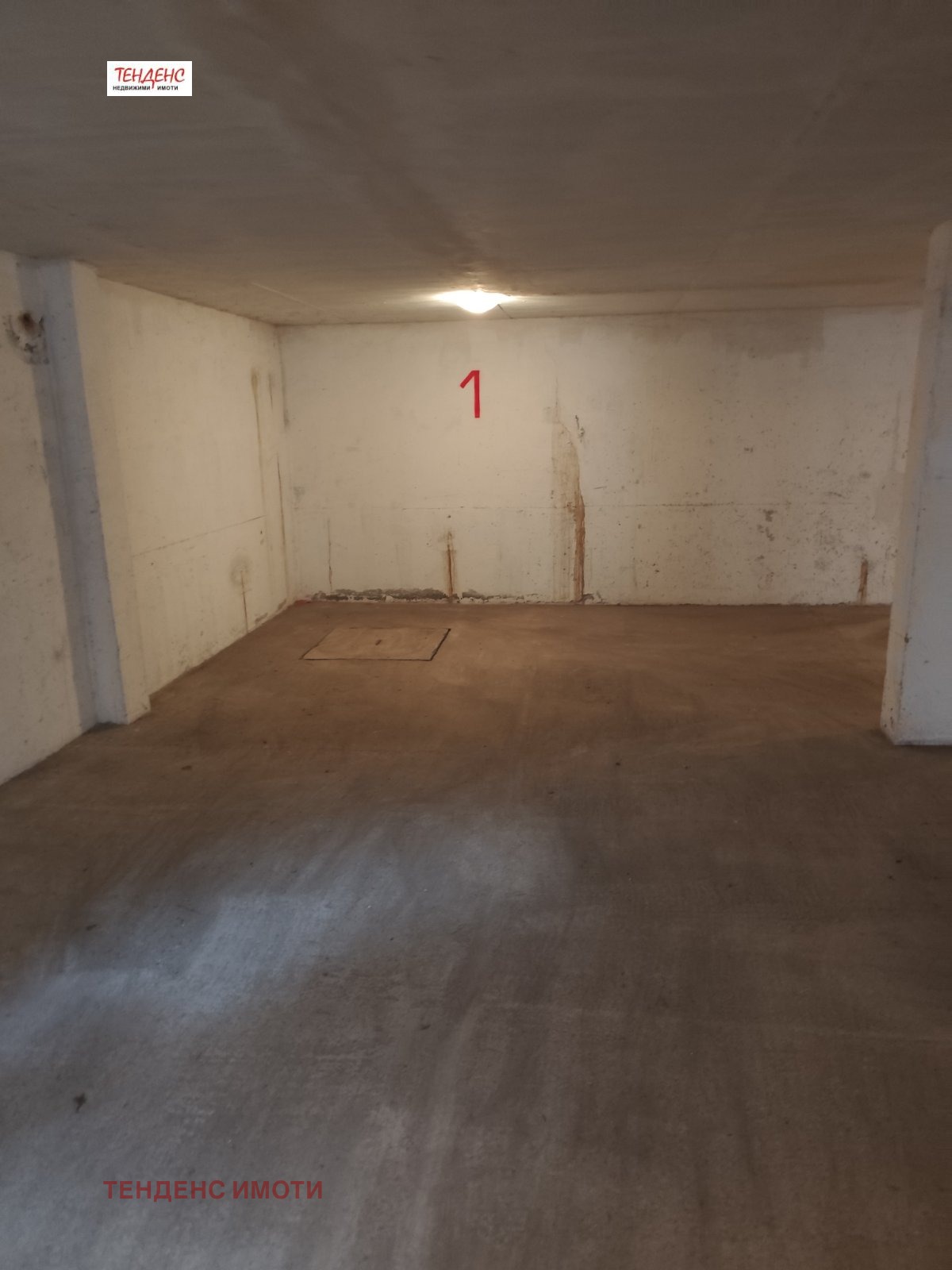 Дава под наем ГАРАЖ, ПАРКОМЯСТО, гр. Кърджали, Възрожденци, снимка 8 - Гаражи и паркоместа - 54187904