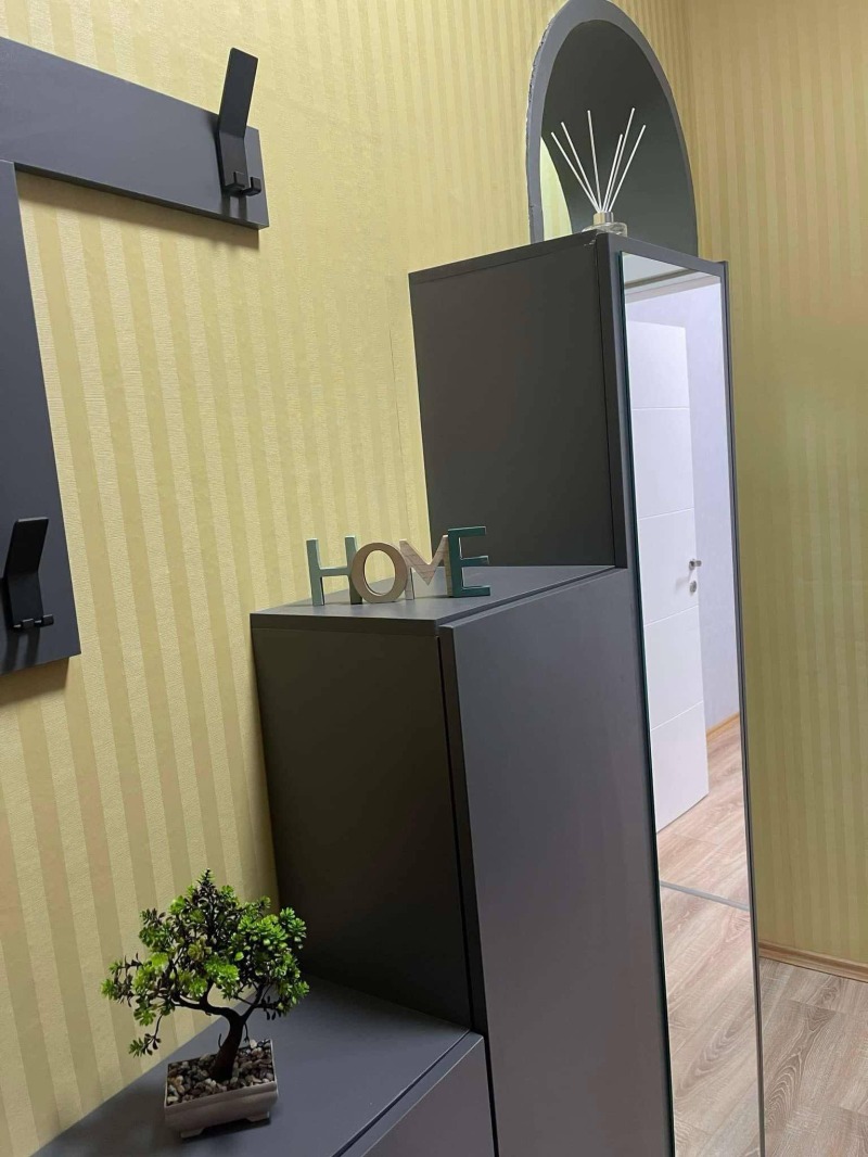 Издаје се  2 спаваће собе Софија , Центар , 85 м2 | 14904919 - слика [8]