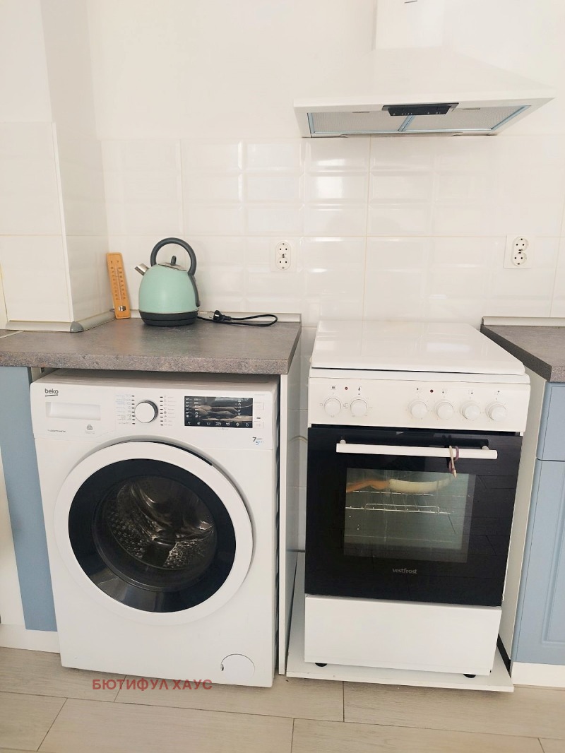 Издаје се  1 спаваћа соба Софија , Слатина , 45 м2 | 40677968 - слика [5]