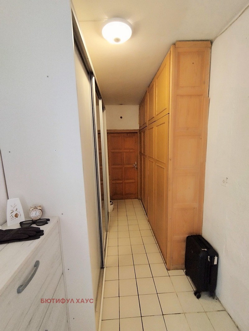 Издаје се  1 спаваћа соба Софија , Слатина , 45 м2 | 40677968 - слика [11]