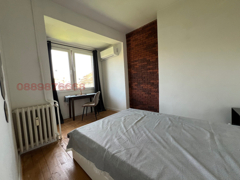 K pronájmu  2 ložnice Sofia , Centar , 75 m2 | 70074742 - obraz [13]