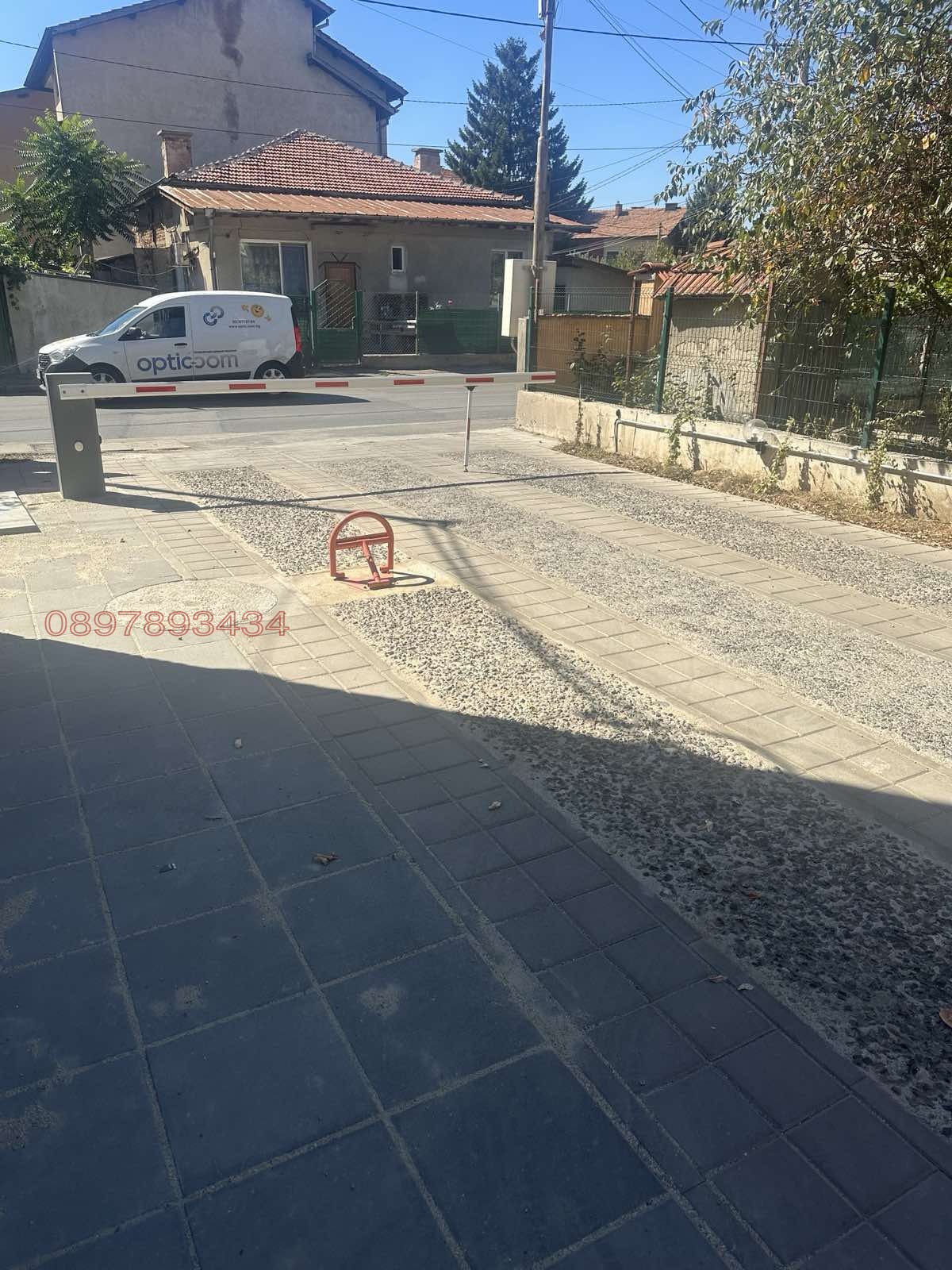 Дава под наем ГАРАЖ, ПАРКОМЯСТО, гр. София, Левски В