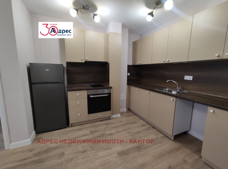 Дава под наем 2-СТАЕН, гр. Пазарджик, Идеален център, снимка 2 - Апартаменти - 52693012