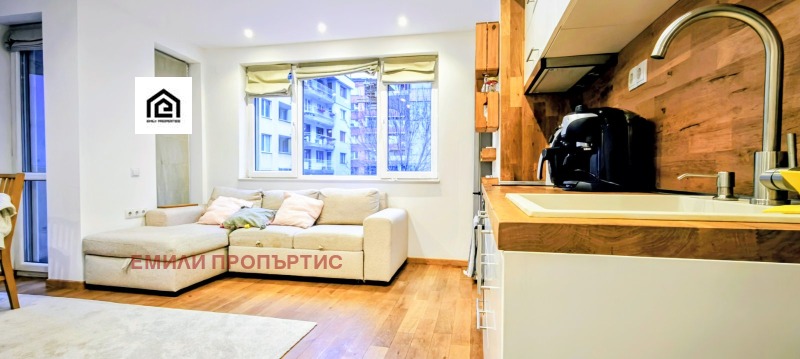 Дава под наем 2-СТАЕН, гр. София, Център