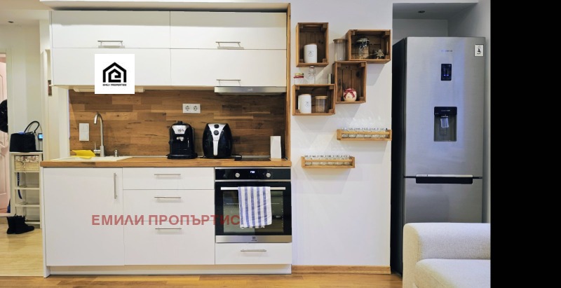 Дава под наем 2-СТАЕН, гр. София, Център, снимка 2 - Апартаменти - 52703427