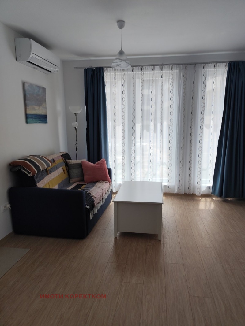 Vuokrattavana  1 makuuhuone Sofia , Krastova vada , 50 neliömetriä | 98943488