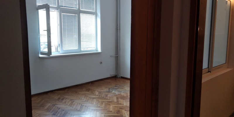 Дава под наем  Офис град София , Център , 80 кв.м | 27924804 - изображение [7]