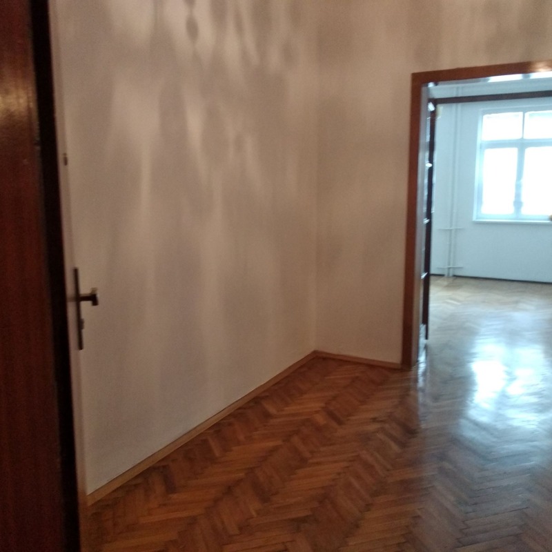 Дава под наем  Офис град София , Център , 80 кв.м | 27924804 - изображение [3]