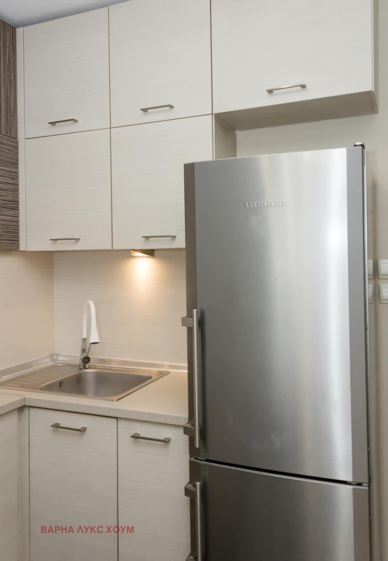 Дава под наем 2-СТАЕН, гр. Варна, Лятно кино Тракия, снимка 4 - Апартаменти - 53911319