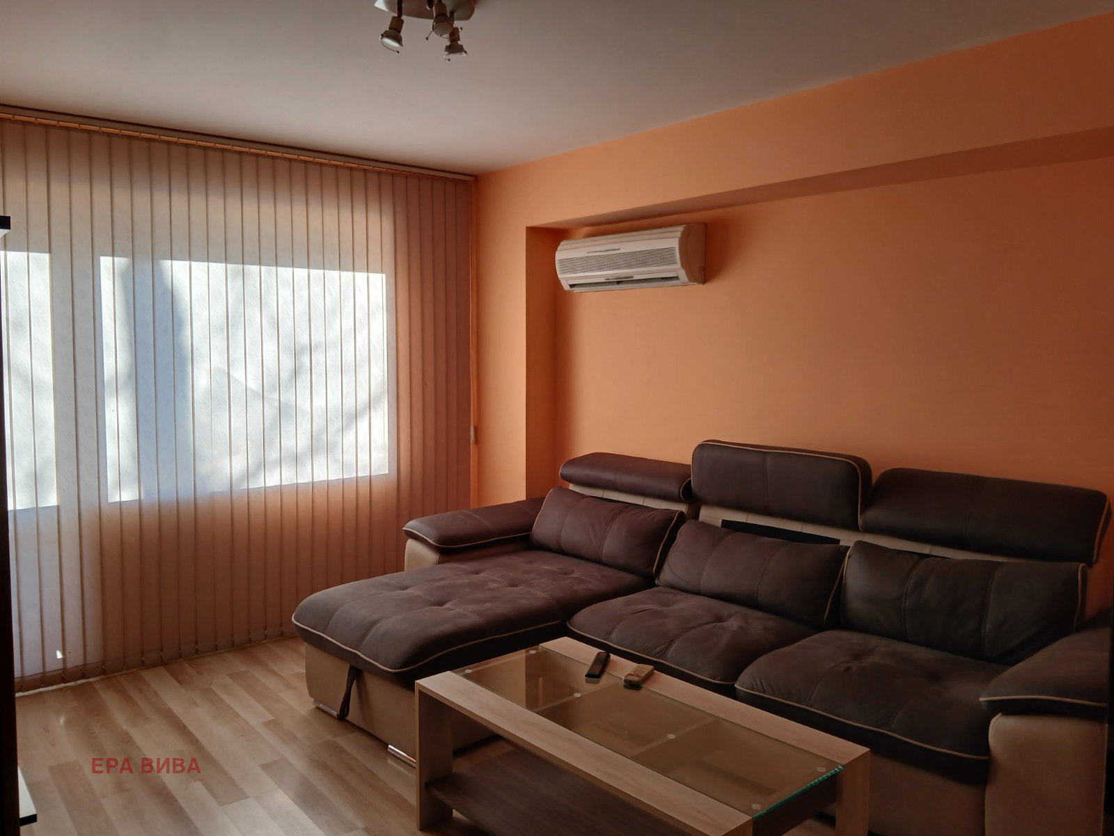 Дава под наем 2-СТАЕН, гр. Варна, Цветен квартал, снимка 2 - Апартаменти - 54079329