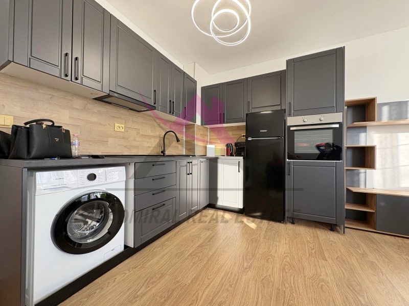 De inchiriat  1 dormitor Varna , Izgrev , 60 mp | 91992874