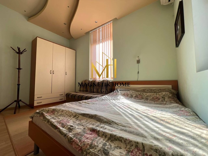 Zu vermieten  3+ Schlafzimmer Burgas , Zentar , 100 qm | 94239296 - Bild [10]