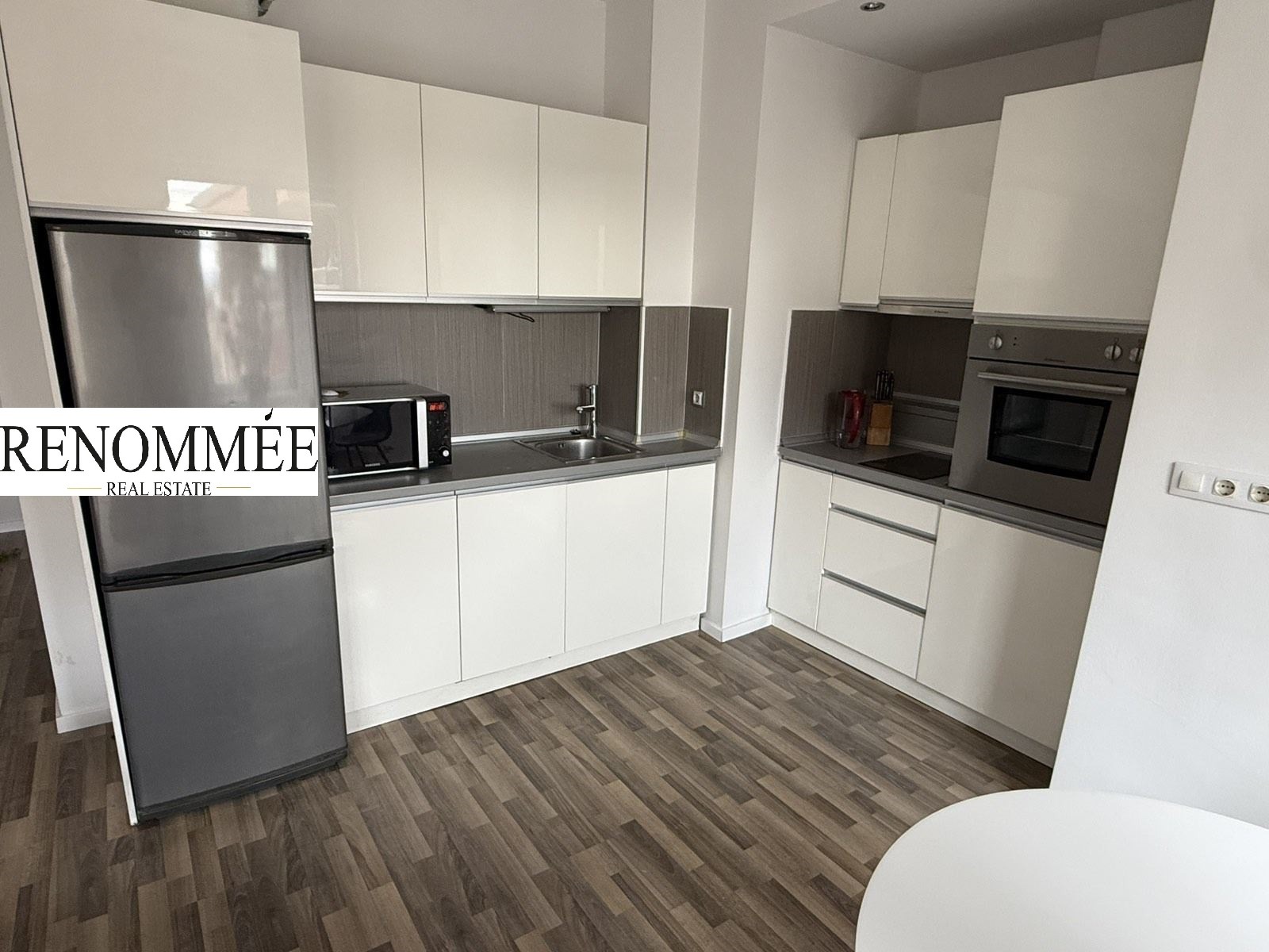 Дава под наем 2-СТАЕН, гр. София, Зона Б-5, снимка 7 - Апартаменти - 53814226