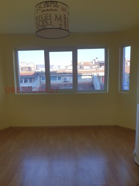 ���� ��� ���� 3-����� | Imot.bg � ����� ������ 6