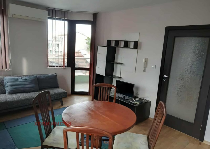 Zu vermieten  1 Schlafzimmer Plowdiw , Sadijski , 72 qm | 77233673 - Bild [3]